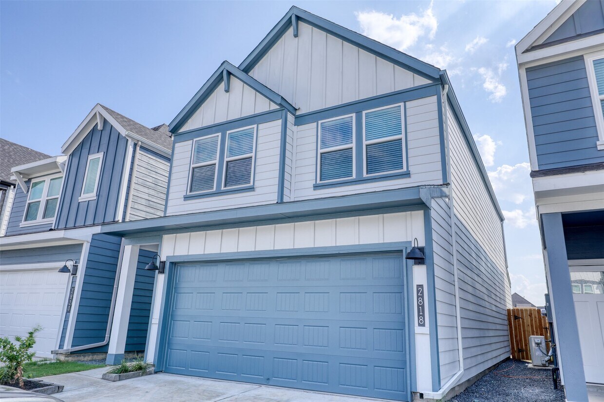 Foto principal - 2818 Lisburn Ter Ln