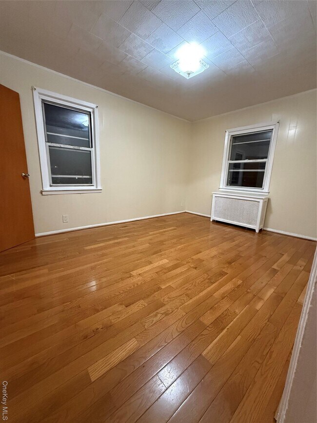 Foto del edificio - 150-29 84th Rd