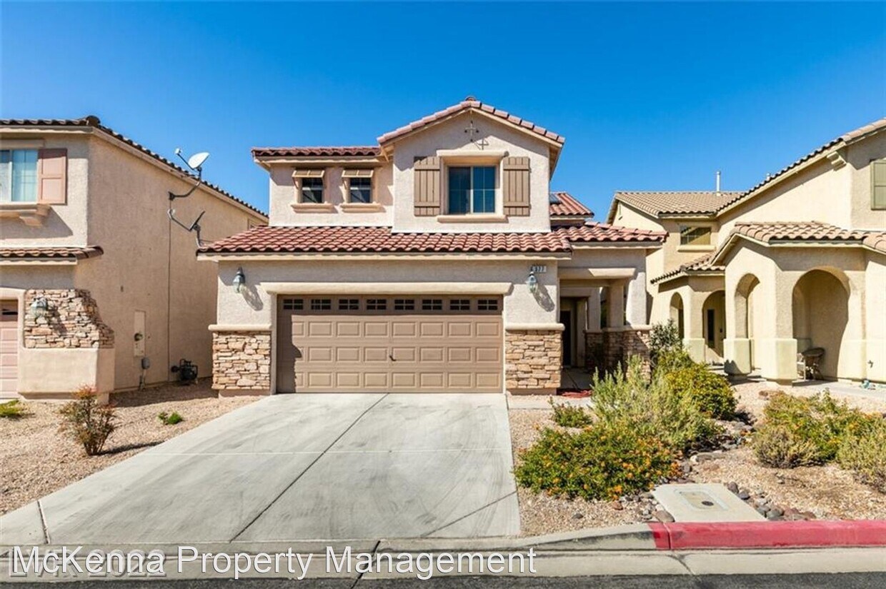 Primary Photo - 4 br, 2.5 bath House - 377 Red Snap Dragon...