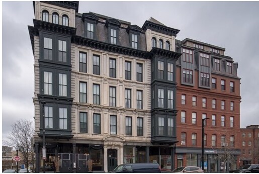 Building Photo - 560 Tremont St