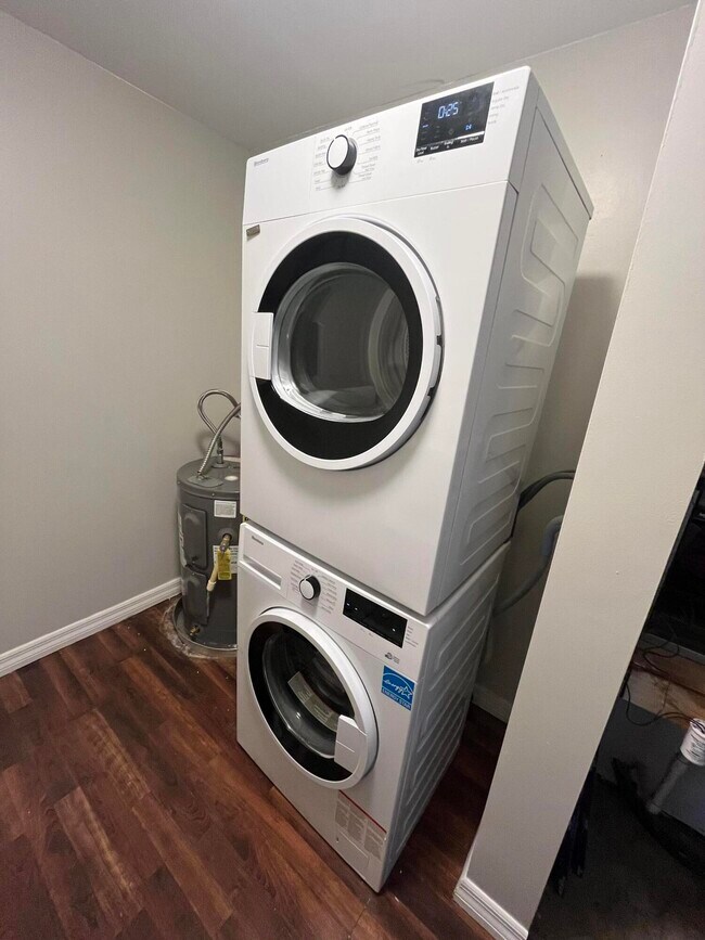 Foto del edificio - 613 NE 4th St