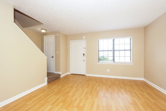 Building Photo - 232 Thistle Ln