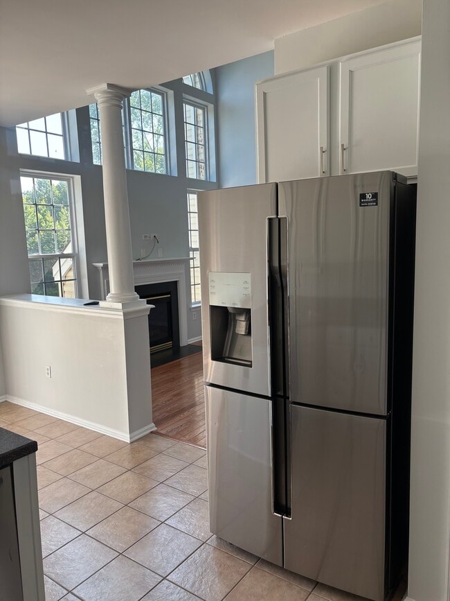 Building Photo - 173 Westbrook Dr