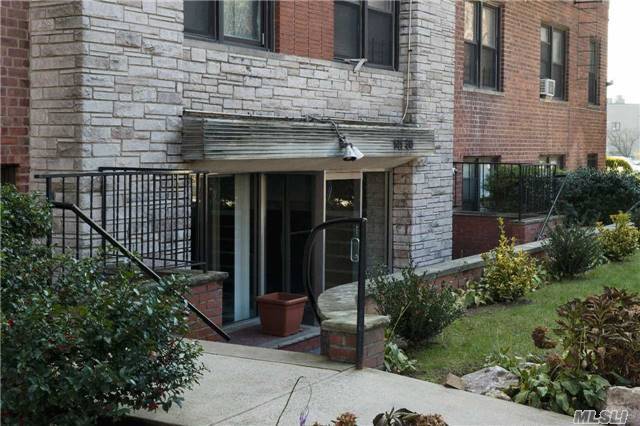Primary Photo - 141-30 84th Rd