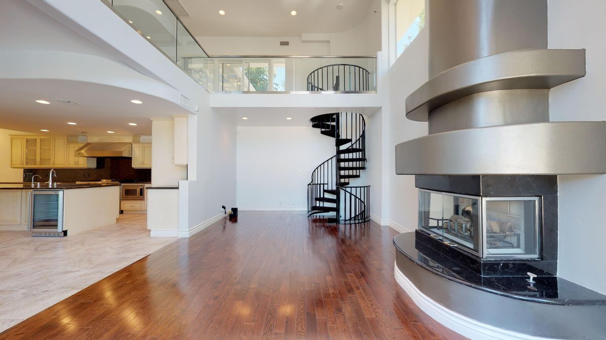 Foto del edificio - 22500 N Summit Ridge Cir