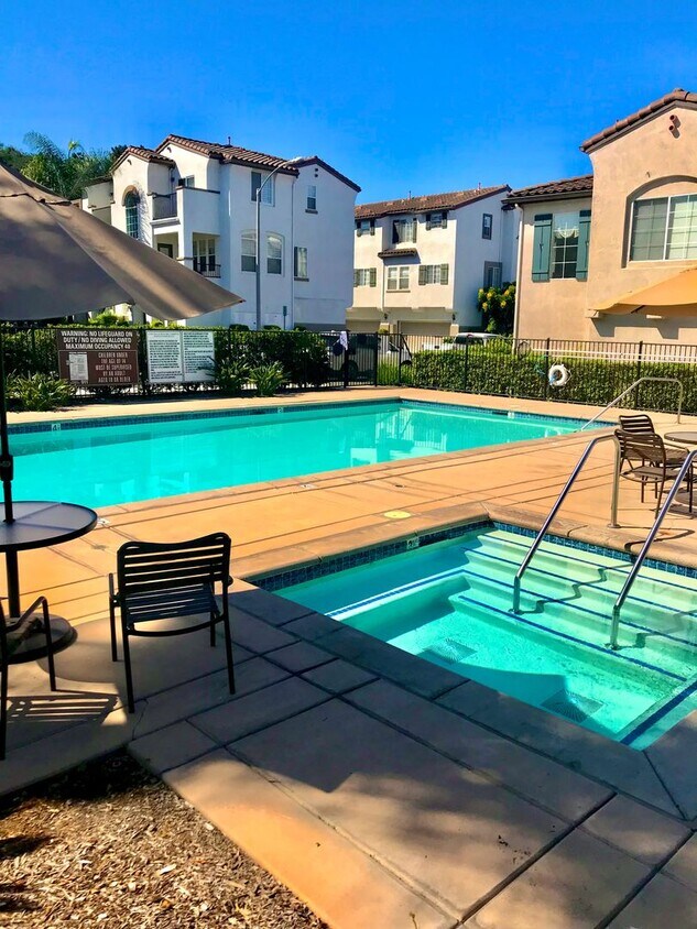 Primary Photo - 2-bed 2.5 bath townhome in Cascada (Rancho...