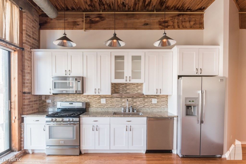 Foto principal - 1 br, 1 bath Condo - 1801 S Michigan Ave