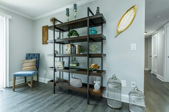 Foto del edificio - Brighton Valley Apts