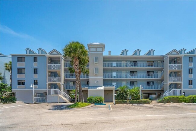 Foto del edificio - 10 NE Plantation Rd