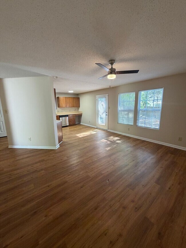 Foto del edificio - 12319 Stowe Acres Dr