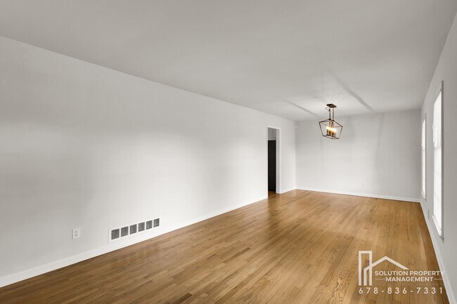 Foto del edificio - 1870 Gherry Dr