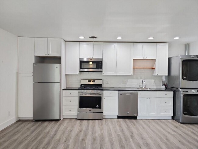 Foto del edificio - 1503 Braes Ridge Dr