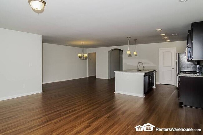Building Photo - 128 Sublett Drive
