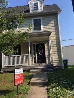 Building Photo - 1626 Parkwood Ave