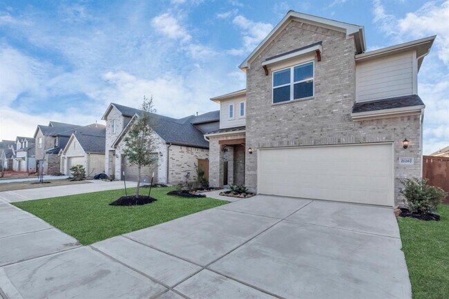 Building Photo - 21267 Catalina Palm Dr