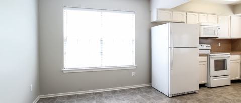 Building Photo - 2703 Wood River Rd