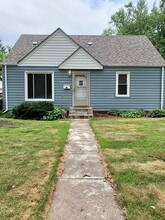 Building Photo - 3815 Xenia Ave N