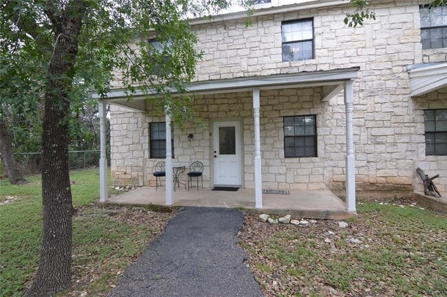 Duplex For Rent in Austin TX Page