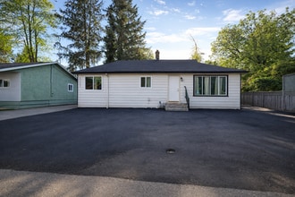 Building Photo - 2329 Mouldstade Rd