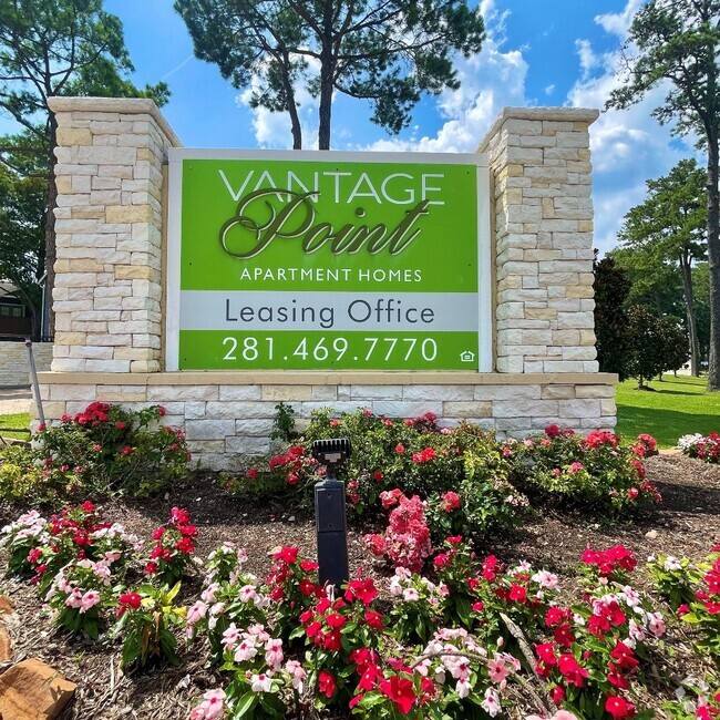 Building Photo - Vantage Point Apartments