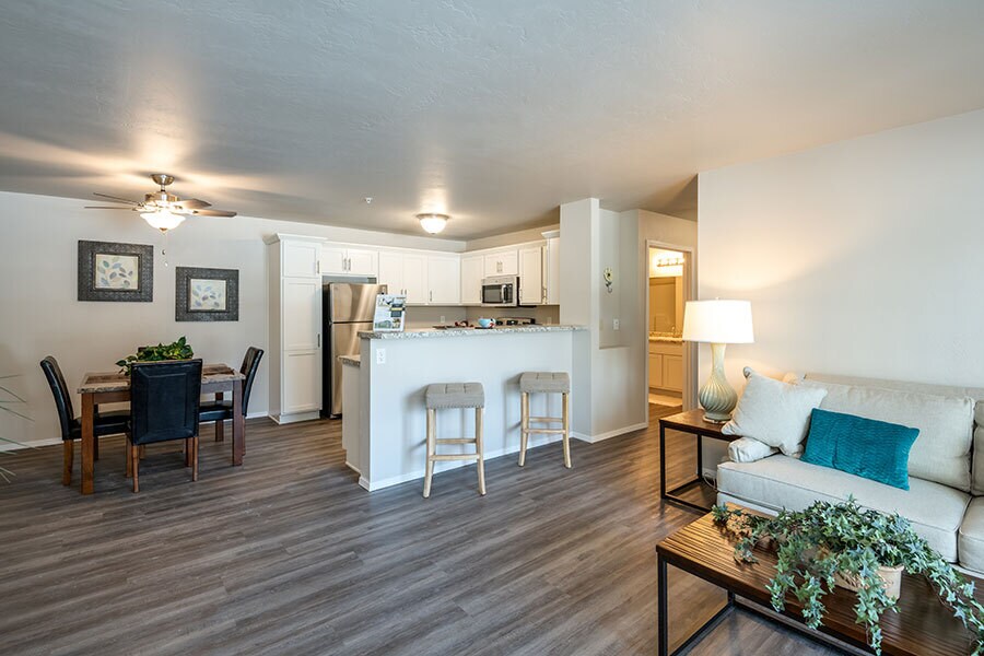 PRAIRIE VIEW ESTATES Apartments in Plover, WI