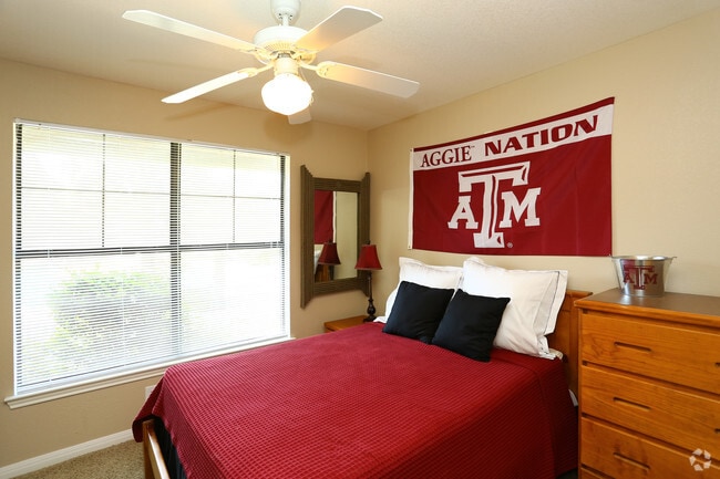 4BR-4BA Bedroom - Reveille Ranch Apartments