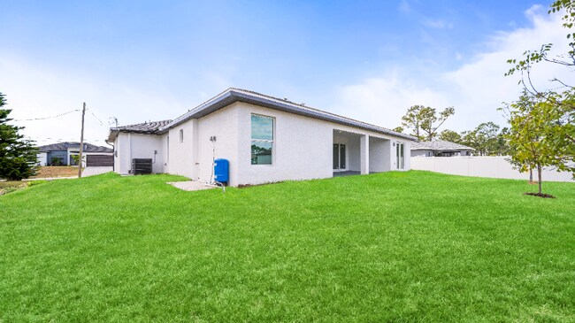 Building Photo - 2321 NW 30th Terrace