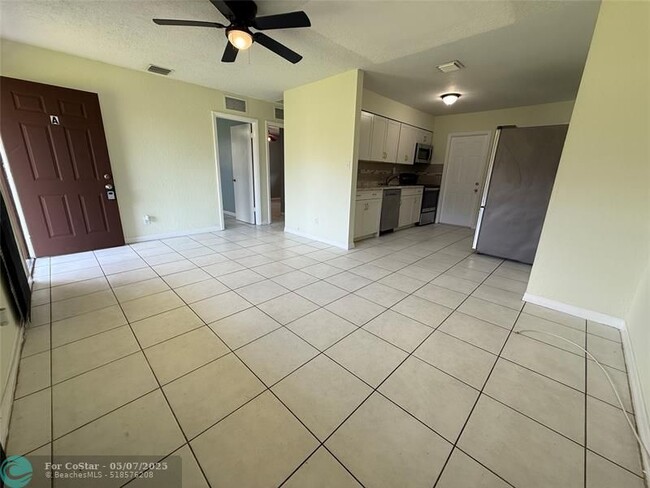 Foto del edificio - 634 SW 4th Ave