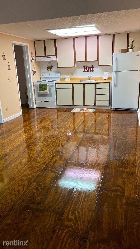 Foto principal - 1 br, 1 bath Apartment - 601 Springbrook Dr.