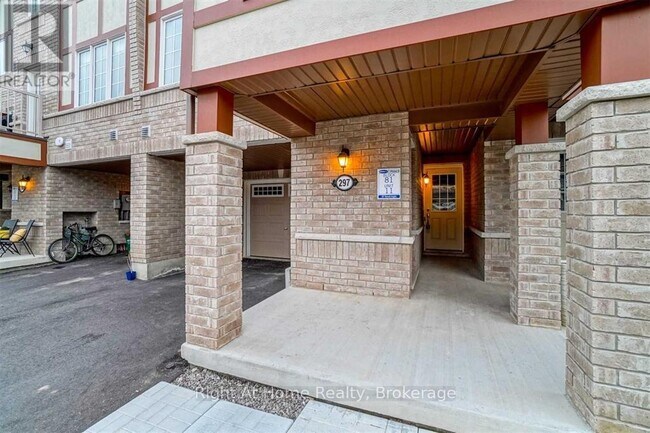 Building Photo - 297 Murlock Heights