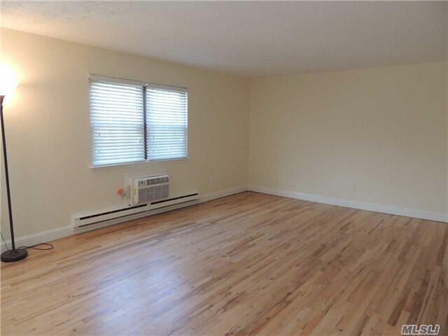Foto del edificio - 2382 Bedford Ave