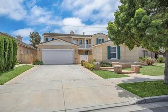 Building Photo - 3720 Avondale Ln