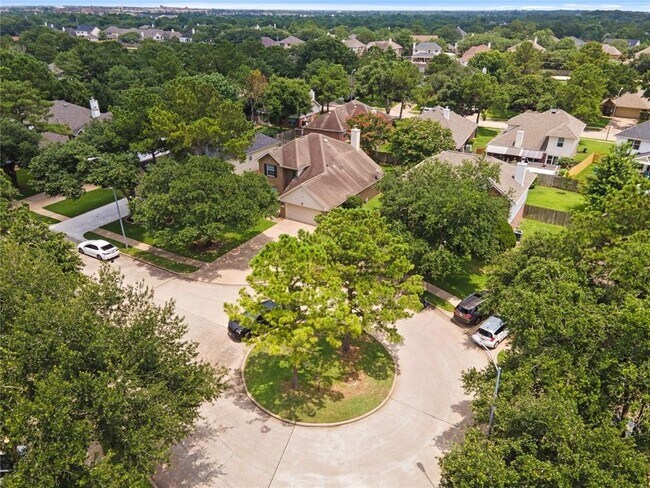 Foto del edificio - 3119 Aylesworth Ct