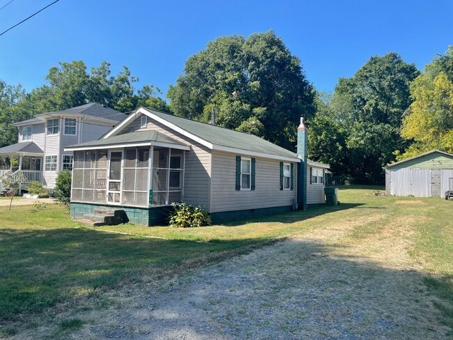 Building Photo - Welcome to FireDepartment102, a charming 2...