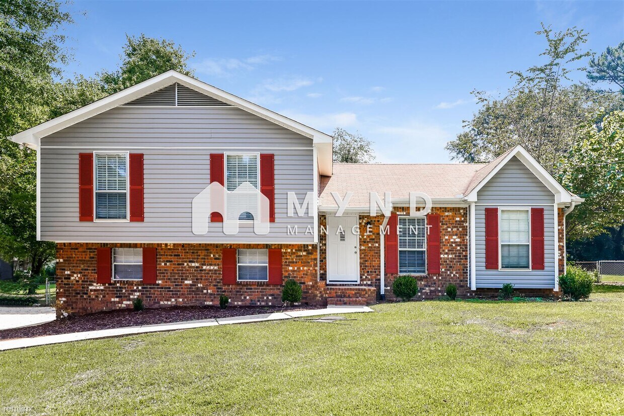 Primary Photo - 4 br, 2 bath House - 5339 Memory Ln