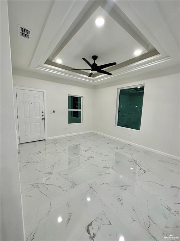 Foto del edificio - 18 Angelina Dr