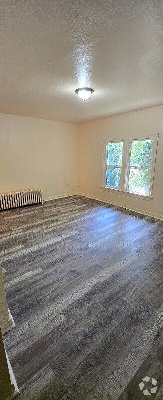 Building Photo - 636 S Palouse St