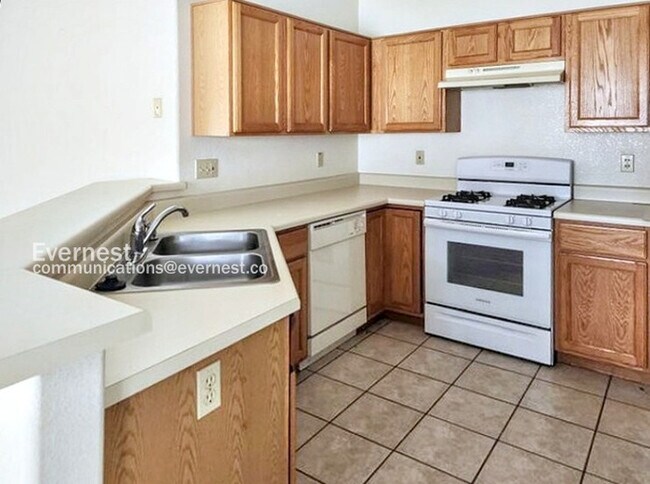 Building Photo - 10046 E Paseo San Rosendo