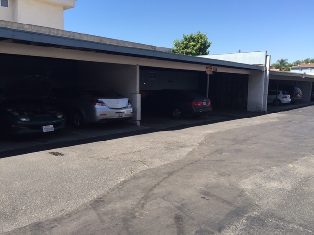 Parking Area - Westland @ Beach