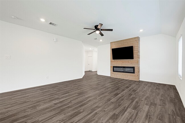 Building Photo - 17123 Daylily Dune Wy