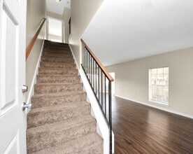 Building Photo - 3600 Jeanetta St