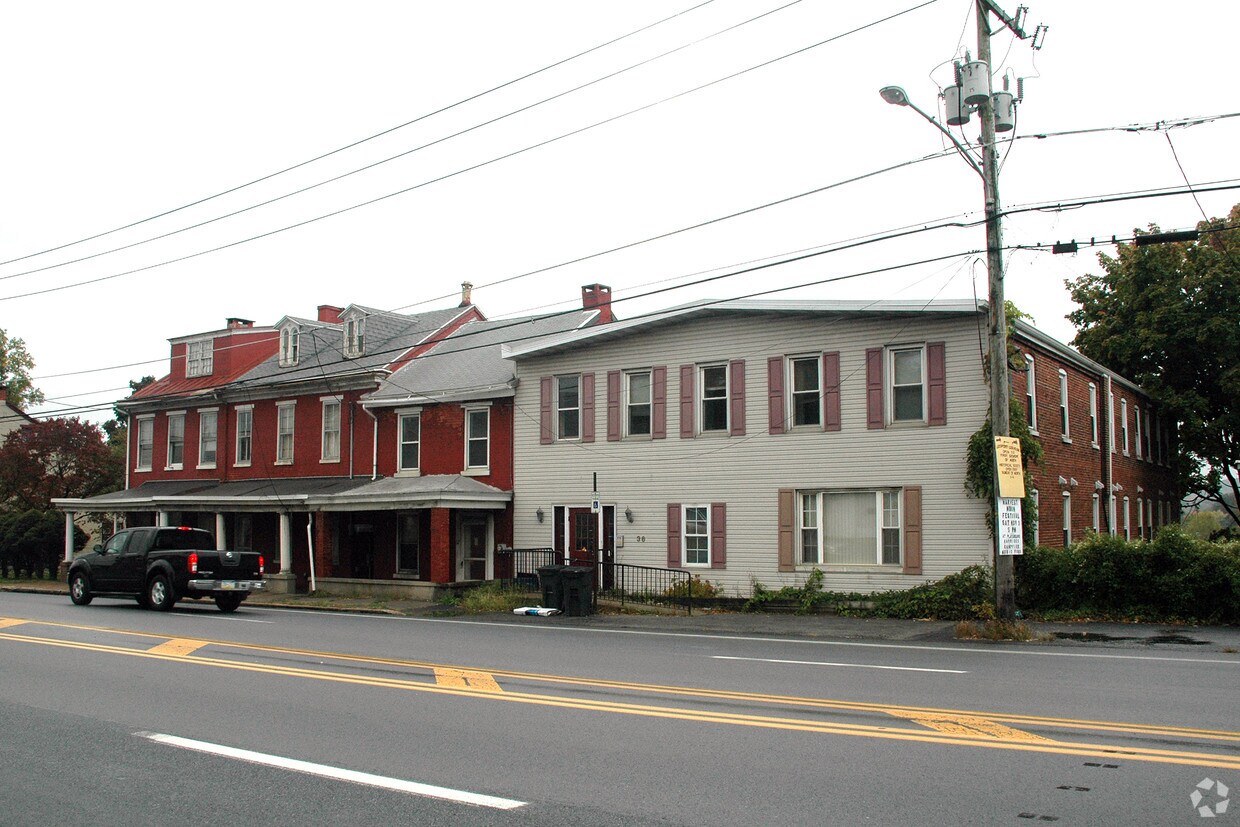 Building Photo - 34-36 N Centre Ave