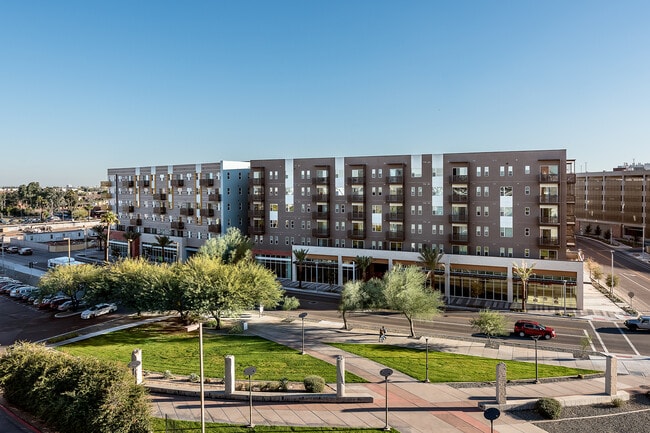 Building Photo - The Piedmont