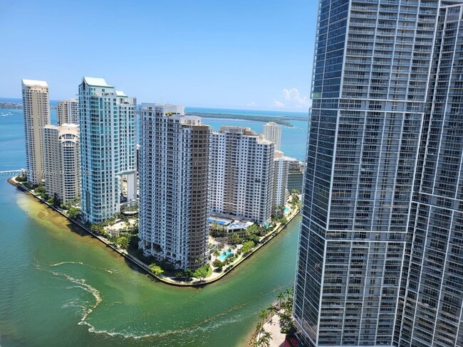 Foto del edificio - 200 Biscayne Blvd Way