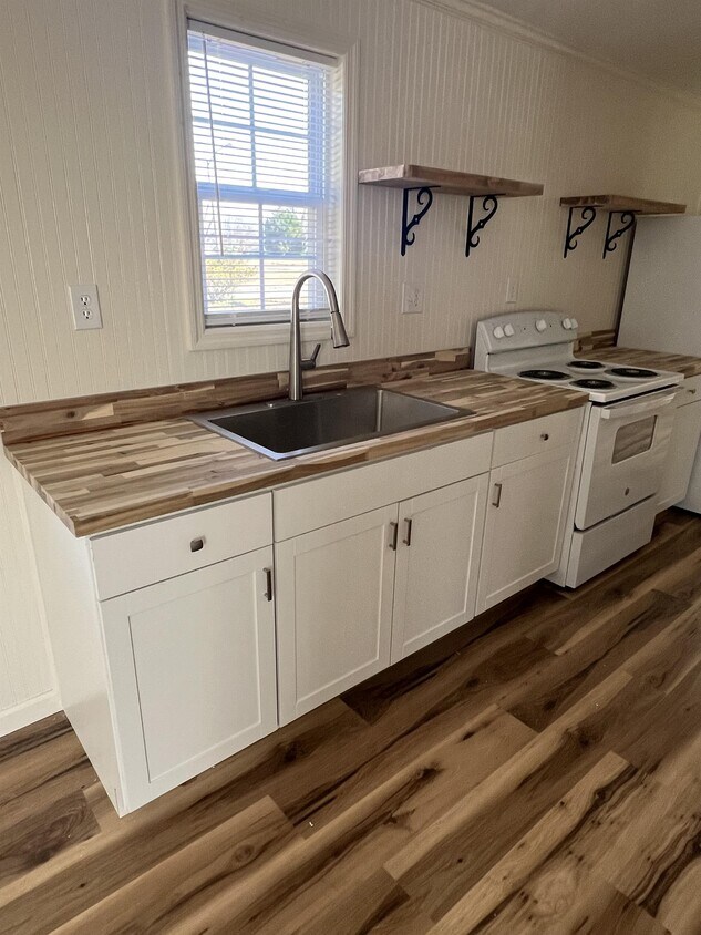 Foto del edificio - 3302 GA-15