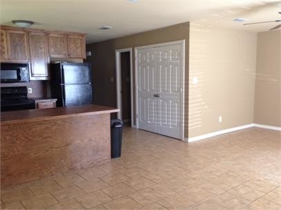 Building Photo - 1707 Pecan St