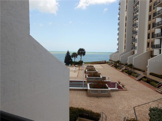 Foto del edificio - 450 S Gulfview Blvd