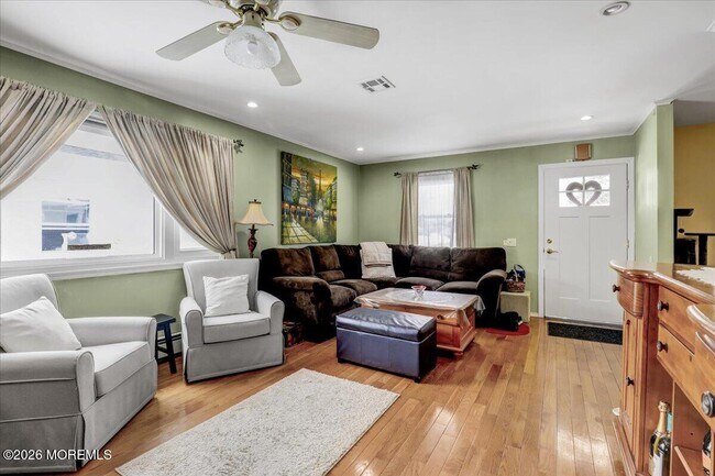 Foto del edificio - 53 Chesterfield Ln