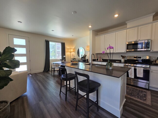 Foto del edificio - 4819 Harvest Pkwy