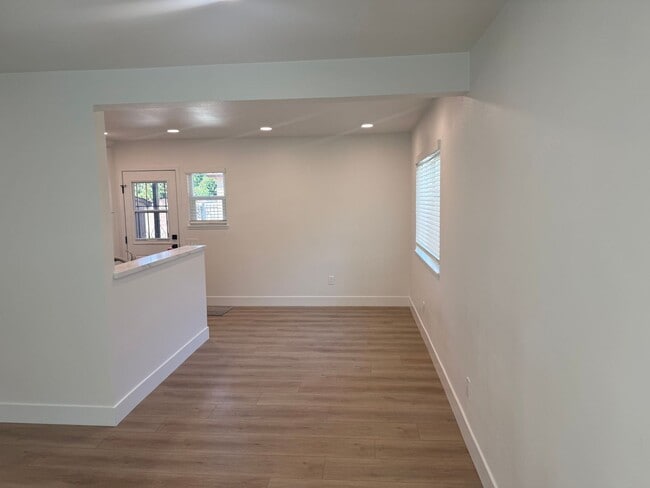 Photo - 793 W Pomona Blvd Apartment